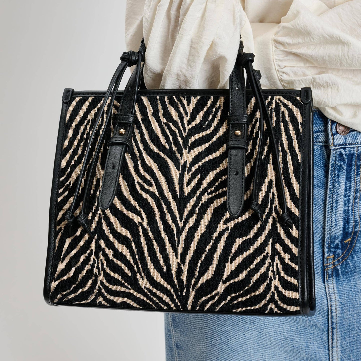 Dinsdale Zebra Print Crossbody: Black
