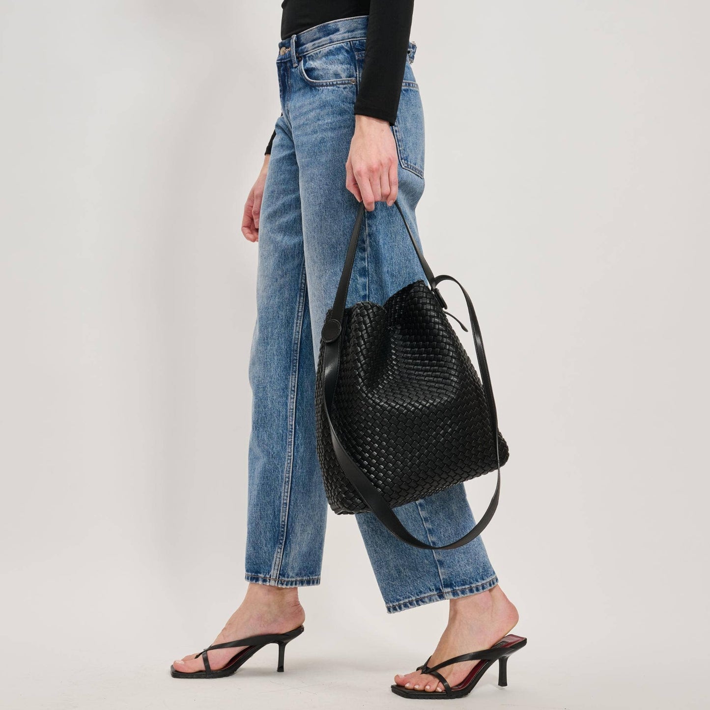 Edith Woven Hobo: Black