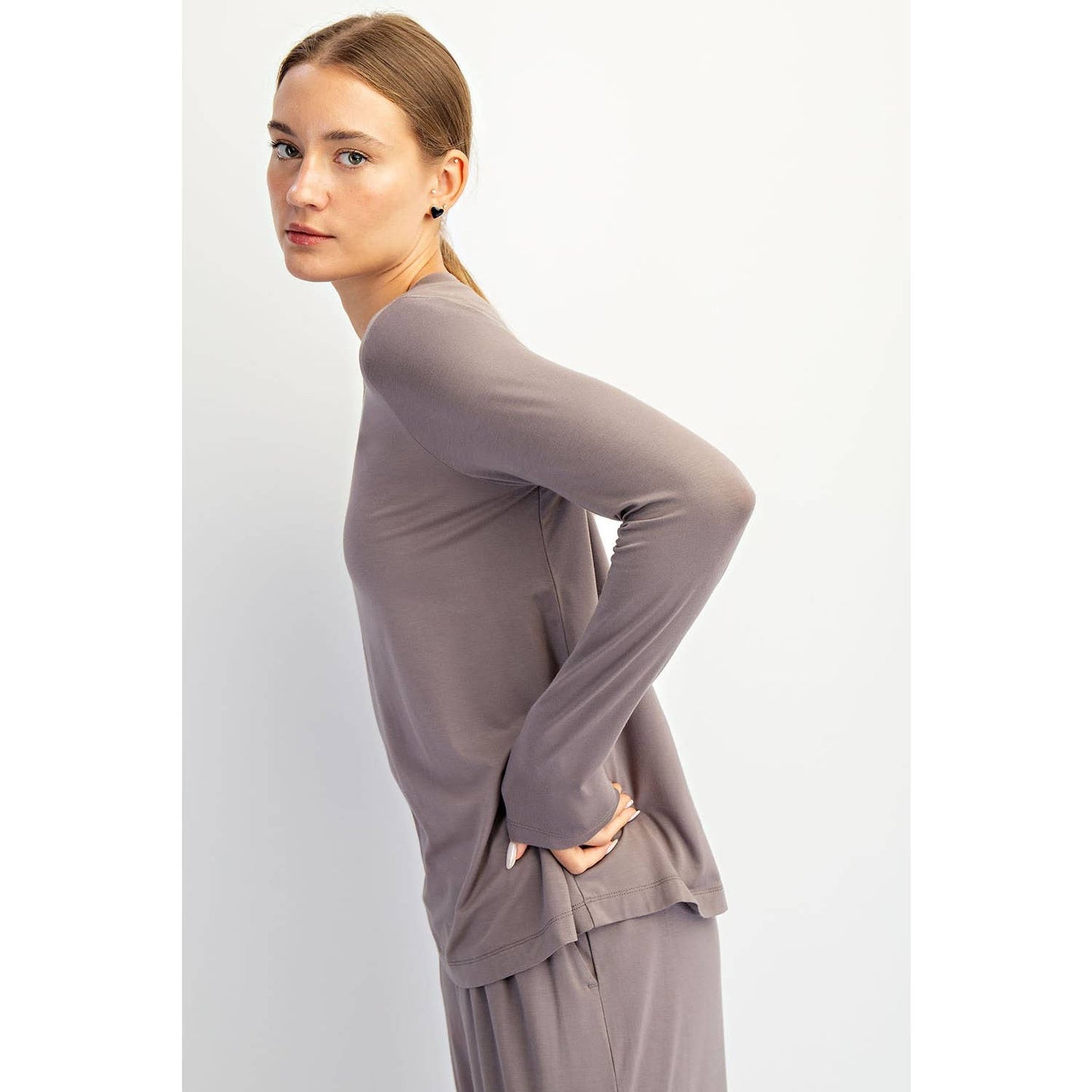 The Every Day Long Sleeve- Smokey Grey