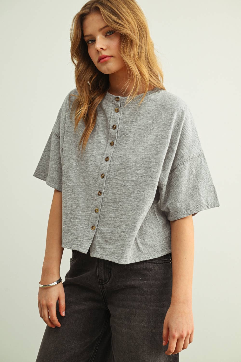 The Lynleigh Grey Tee