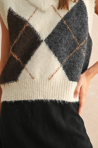 The Argyle Pattern Sweater Vest
