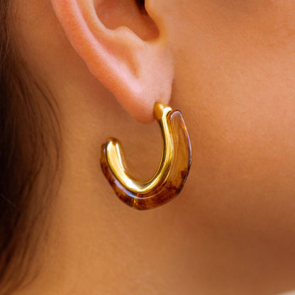 Amber Earrings: Gold