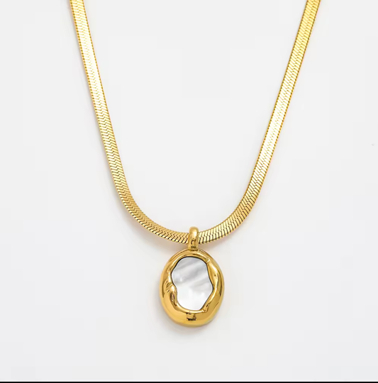 Windsor Necklace: Gold
