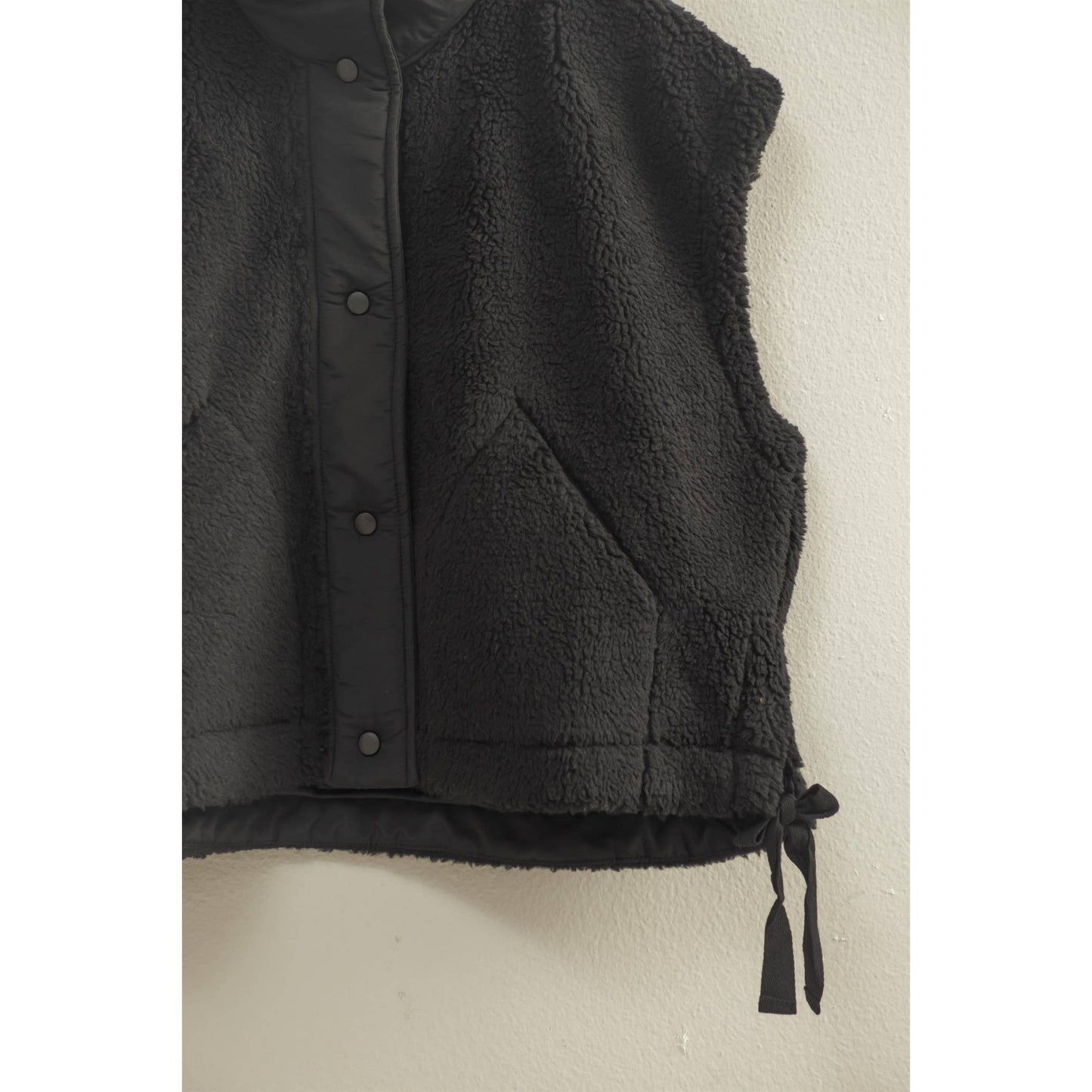 Sherpa Vest Jacket- Black